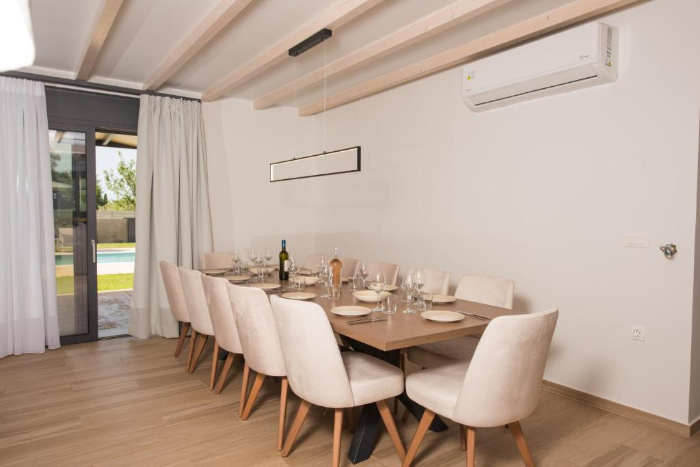 Villa OLIA, Vasiliki